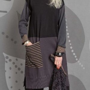 Gudrun Sjoden Bloc Tunic